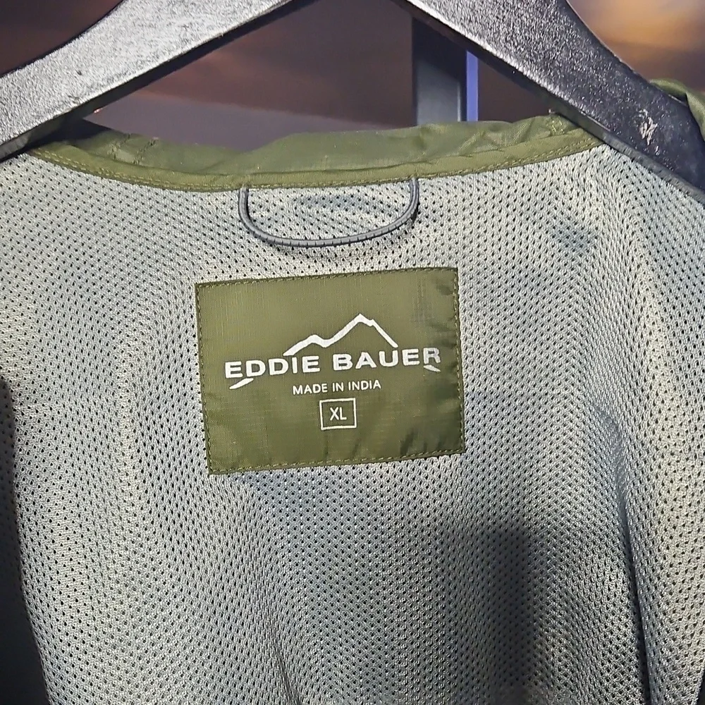 Eddie Bauer Jacket with hood Size XL